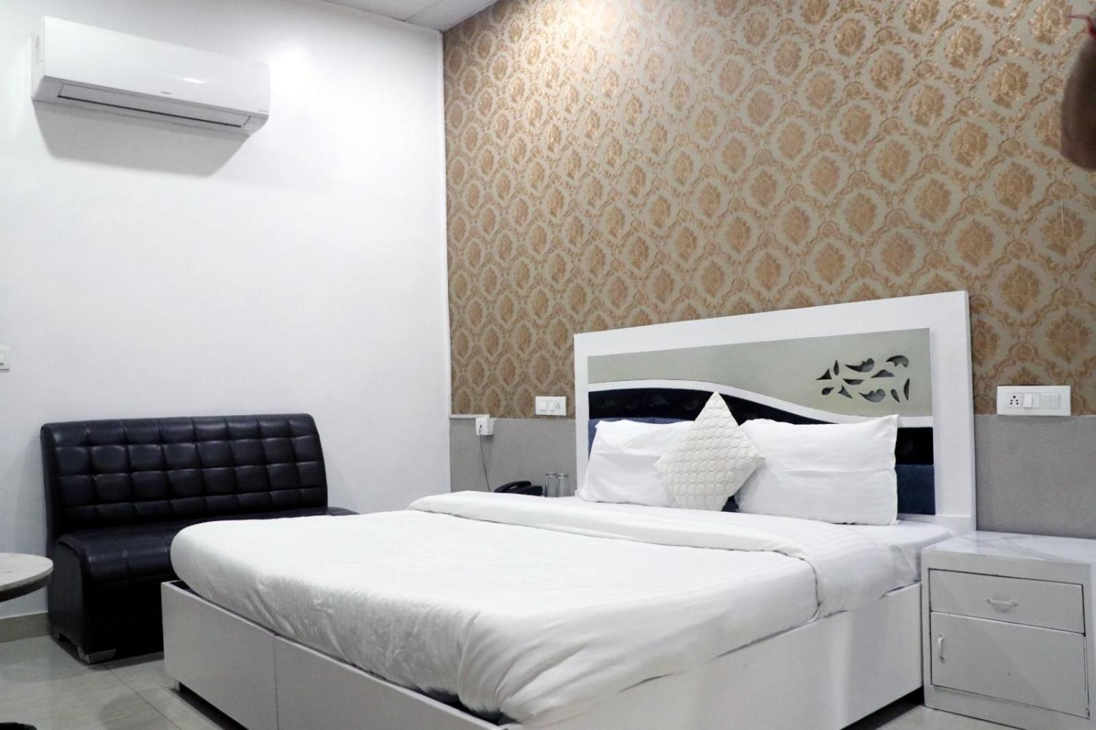 Sheela Stays Ludhiana Zewnętrze zdjęcie